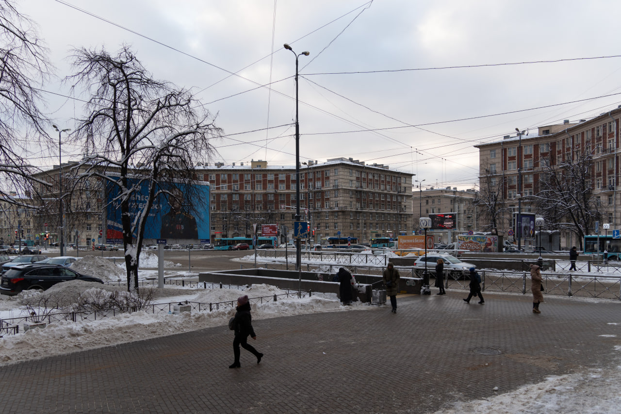 Метро «Новочеркасская». Фото: «Бумага»